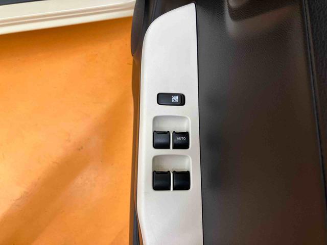 アルトＬ衝突被害軽減ブレーキ　横滑り防止装置　アイドリングストップ　マニュアルレベリング機能付ハロゲンヘッドライト　ＣＤラジオチューナー　ＡＵＸ接続　運転席シートヒーター　キーレスエントリー（千葉県）の中古車