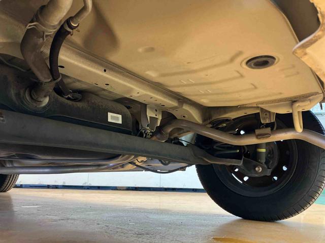 アルトＬ衝突被害軽減ブレーキ　横滑り防止装置　アイドリングストップ　マニュアルレベリング機能付ハロゲンヘッドライト　ＣＤラジオチューナー　ＡＵＸ接続　運転席シートヒーター　キーレスエントリー（千葉県）の中古車