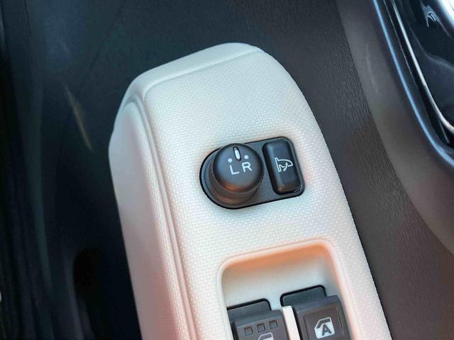 ミラココアココアプラスＸスペシャルコーデナビ／ＢＴ／１セグ／ＤＩＳＣ／バックカメラ　前ドラレコ　ＥＴＣ　フロント／サイドエアロ　リヤマットガード　ルーフレール　フォグランプ　クリアテールランプ　専用シート表皮　スマートキー　電格ドアミラー（千葉県）の中古車