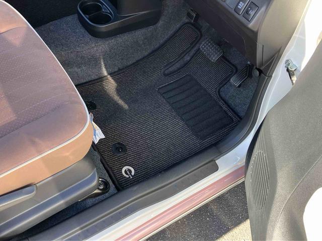 ミラココアココアプラスＸスペシャルコーデナビ／ＢＴ／１セグ／ＤＩＳＣ／バックカメラ　前ドラレコ　ＥＴＣ　フロント／サイドエアロ　リヤマットガード　ルーフレール　フォグランプ　クリアテールランプ　専用シート表皮　スマートキー　電格ドアミラー（千葉県）の中古車