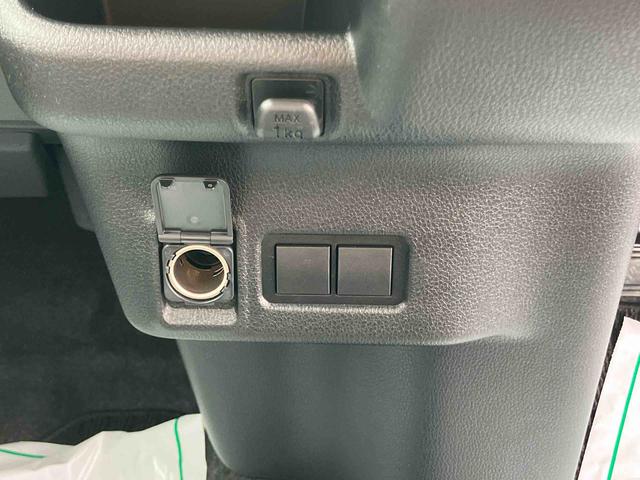 ムーヴＸ衝突回避支援システム　横滑り防止装置　オートライト　オートハイビーム　ＬＥＤヘッドライト　プッシュエンジンスタート　キーフリーシステム　左側電動スライドドア　チルトステアリング　運転席シートリフター（千葉県）の中古車