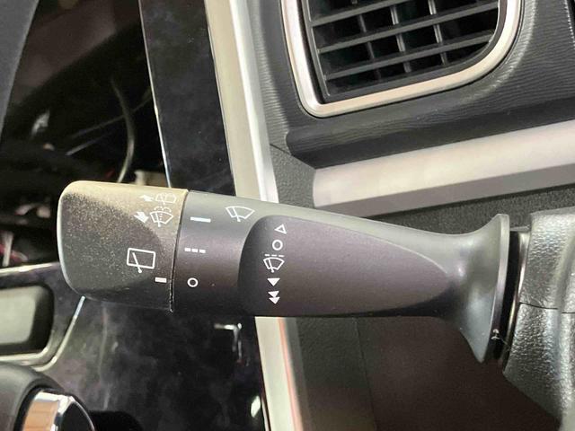 タントカスタムＸ　トップエディションＳＡIIIフロント．リヤ２カメラドライブレコーダー　ビルトインＥＴＣ　運転席シートヒーター　衝突被害軽減ブレーキ　横滑り防止装置　オートライト　オートハイビーム　バニティーミラー付き左右サンバイザー（千葉県）の中古車