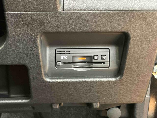 タントカスタムＸ　トップエディションＳＡIIIフロント．リヤ２カメラドライブレコーダー　ビルトインＥＴＣ　運転席シートヒーター　衝突被害軽減ブレーキ　横滑り防止装置　オートライト　オートハイビーム　バニティーミラー付き左右サンバイザー（千葉県）の中古車