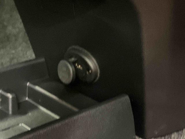 ミライースＸ　ＳＡIII衝突被害軽減ブレーキ　横滑り防止装置　アイドリングストップ　オートハイビーム　ＬＥＤヘッドライト　キーレスエントリー　前後コーナーセンサー　ＵＳＢ充電器　バニティーミラー付き左右サンバイザー（千葉県）の中古車