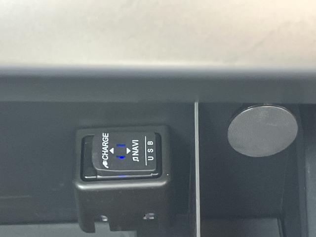 コペンエクスプレイ Sターボ ナビ/TV/DVD/BT/USB ETC MOMO製革巻ステア レカロシート ビルシュタインサス パドルシフト LEDヘッドライト シートヒーター キーフリー イモビ 盗難防止アラーム アルミ(千葉県)の中古車