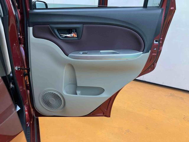 キャストスタイルＧ　ＶＳ　ＳＡIIIパノラマカメラ連動フルセグナビ　ＵＳＢ接続　ブルートゥース対応　前席シートヒーター　衝突被害軽減ブレーキ　横滑り防止装置　オートハイビーム　コートフック付きアシストグリップ　オーバーヘッドコンソール（千葉県）の中古車