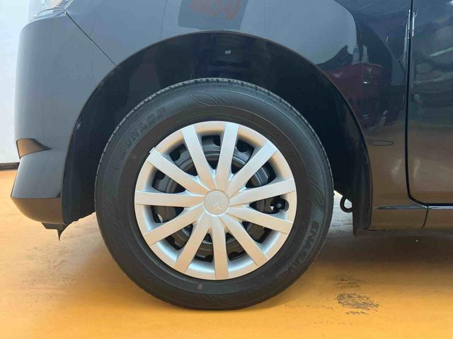 ミライースL横滑り防止装置 アイドリングストップ マニュアルレベリング機能付ハロゲンヘッドライト オートライト オートハイビーム キーレスエントリー ショッピングフック カーペットマット(千葉県)の中古車