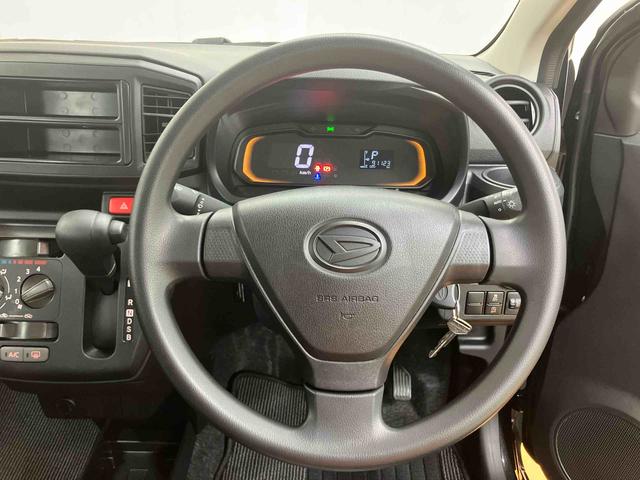 ミライースＬ横滑り防止装置　アイドリングストップ　マニュアルレベリング機能付ハロゲンヘッドライト　オートライト　オートハイビーム　キーレスエントリー　ショッピングフック　カーペットマット（千葉県）の中古車