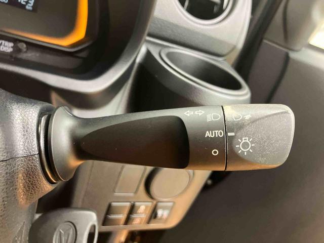 ミライースL横滑り防止装置 アイドリングストップ マニュアルレベリング機能付ハロゲンヘッドライト オートライト オートハイビーム キーレスエントリー ショッピングフック カーペットマット(千葉県)の中古車