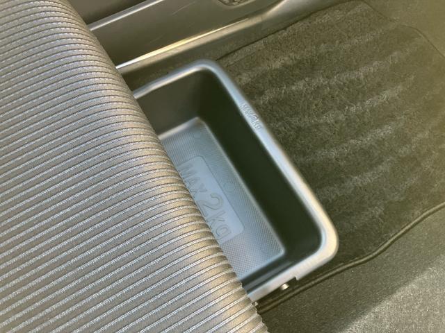 ムーヴＸリミテッドII　ＳＡIIIＣＤ／ＡＵＸ／ＵＳＢ　Ｂカメラ　ＬＥＤヘッドライト　オートライト　アイドリングストップ　ステリモ　キーレスエントリー　スマアシ　盗難防止警報　足踏み式駐車ブレーキ　プライバシーガラス　アルミホイール（千葉県）の中古車