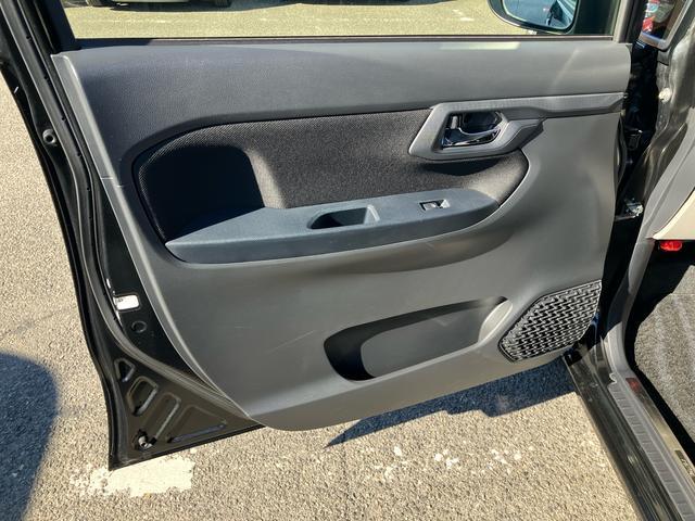 ムーヴＸリミテッドII　ＳＡIIIＣＤ／ＡＵＸ／ＵＳＢ　Ｂカメラ　ＬＥＤヘッドライト　オートライト　アイドリングストップ　ステリモ　キーレスエントリー　スマアシ　盗難防止警報　足踏み式駐車ブレーキ　プライバシーガラス　アルミホイール（千葉県）の中古車