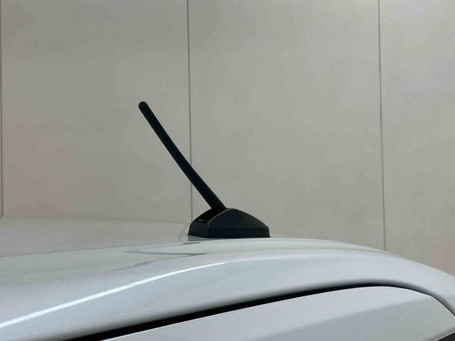 ムーヴキャンバスストライプスＧ衝突回避支援システム　横滑り防止装置　前後コーナーセンサー　ホットカップホルダー　置きラクボックス　ホールド機能付き電動パーキングブレーキ　前席シートヒーター　バニティーミラー付き左右サンバイザー（千葉県）の中古車