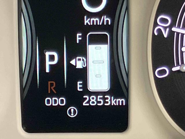 ムーヴキャンバスストライプスＧ衝突回避支援システム　横滑り防止装置　前後コーナーセンサー　ホットカップホルダー　置きラクボックス　ホールド機能付き電動パーキングブレーキ　前席シートヒーター　バニティーミラー付き左右サンバイザー（千葉県）の中古車