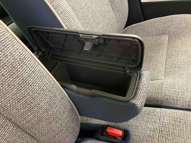 ムーヴキャンバスストライプスＧ衝突回避支援システム　横滑り防止装置　前後コーナーセンサー　ホットカップホルダー　置きラクボックス　ホールド機能付き電動パーキングブレーキ　前席シートヒーター　バニティーミラー付き左右サンバイザー（千葉県）の中古車