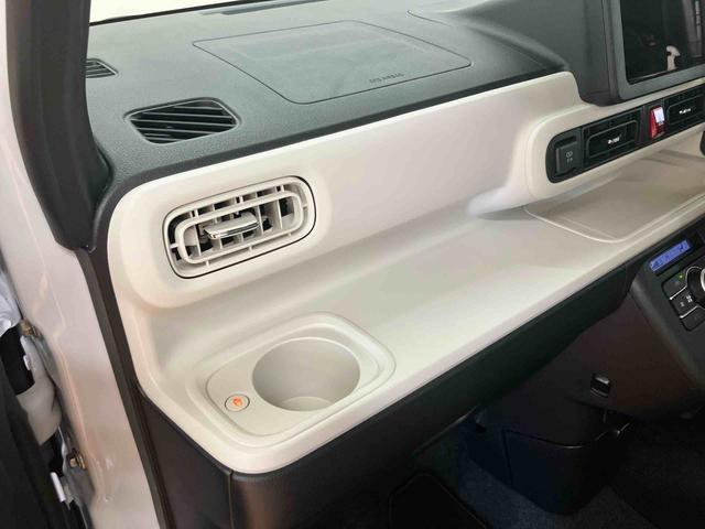 ムーヴキャンバスストライプスＧ衝突回避支援システム　横滑り防止装置　前後コーナーセンサー　ホットカップホルダー　置きラクボックス　ホールド機能付き電動パーキングブレーキ　前席シートヒーター　バニティーミラー付き左右サンバイザー（千葉県）の中古車