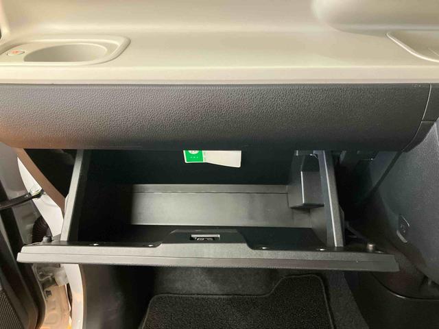 ムーヴキャンバスストライプスＧ衝突回避支援システム　横滑り防止装置　前後コーナーセンサー　ホットカップホルダー　置きラクボックス　ホールド機能付き電動パーキングブレーキ　前席シートヒーター　バニティーミラー付き左右サンバイザー（千葉県）の中古車