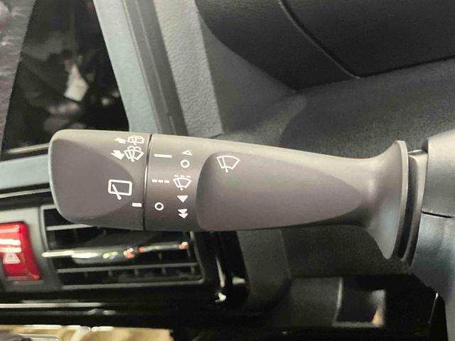 タントカスタムＲＳ衝突回避支援システム　横滑り防止装置　前後コーナーセンサー　ホールド機能付き電動パーキングブレーキ　前席シートヒーター　チルトステアリング　運転席シートリフター　ミラクルオープンドア（千葉県）の中古車