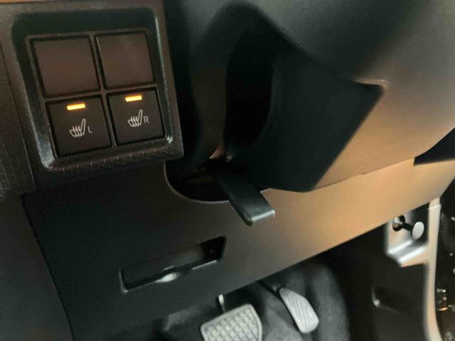 タントカスタムＲＳ衝突回避支援システム　横滑り防止装置　前後コーナーセンサー　ホールド機能付き電動パーキングブレーキ　前席シートヒーター　チルトステアリング　運転席シートリフター　ミラクルオープンドア（千葉県）の中古車