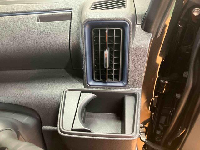 タントカスタムＲＳ衝突回避支援システム　横滑り防止装置　前後コーナーセンサー　ホールド機能付き電動パーキングブレーキ　前席シートヒーター　チルトステアリング　運転席シートリフター　ミラクルオープンドア（千葉県）の中古車