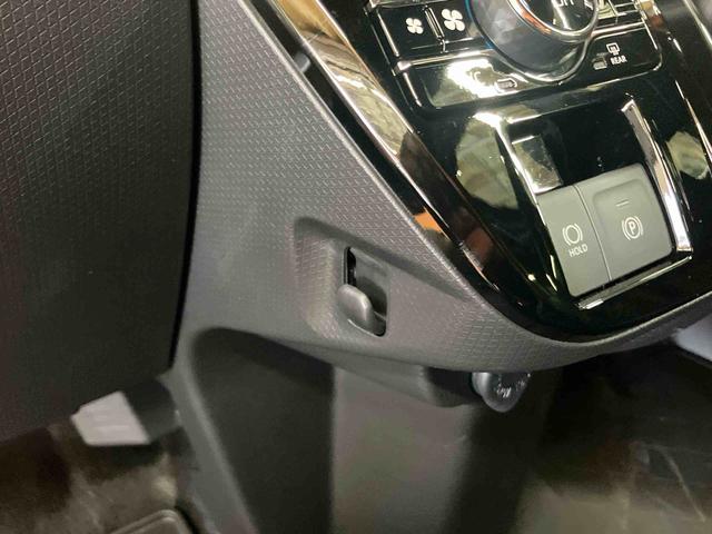 タントカスタムＲＳ衝突回避支援システム　横滑り防止装置　前後コーナーセンサー　ホールド機能付き電動パーキングブレーキ　前席シートヒーター　チルトステアリング　運転席シートリフター　ミラクルオープンドア（千葉県）の中古車