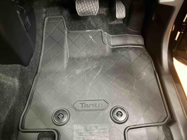 タントカスタムＲＳ衝突回避支援システム　横滑り防止装置　前後コーナーセンサー　ホールド機能付き電動パーキングブレーキ　前席シートヒーター　チルトステアリング　運転席シートリフター　ミラクルオープンドア（千葉県）の中古車