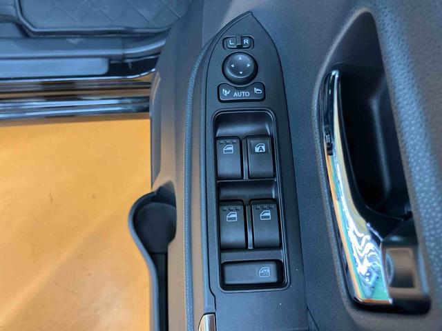 タントカスタムＲＳ衝突回避支援システム　横滑り防止装置　アイドリングストップ　ホールド機能付き電動パーキングブレーキ　前後コーナーセンサー　前席シートヒーター　プッシュエンジンスタート　キーフリーシステム（千葉県）の中古車