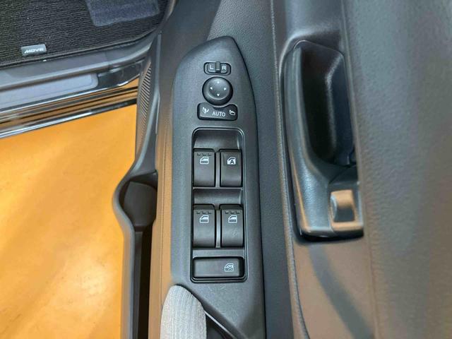 ムーヴＸ衝突回避支援システム　横滑り防止装置　アイドリングストップ　左側電動スライドドア　前後コーナーセンサー　マニュアルレベリング機能付ＬＥＤヘッドライト　プッシュエンジンスタートキーフリーシステム（千葉県）の中古車