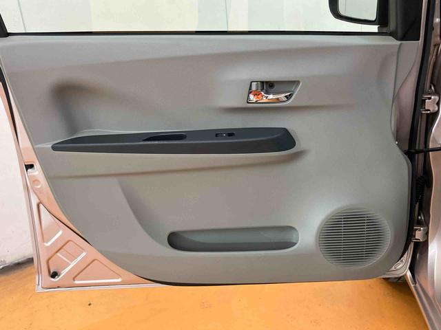 ミライースXCDラジオチューナー AUX接続 アイドリングストップ マニュアルレベリング機能付ハロゲンヘッドライト キーレスエントリー ETC リヤトランクトノカバー バニティーミラー付き左右サンバイザー(千葉県)の中古車