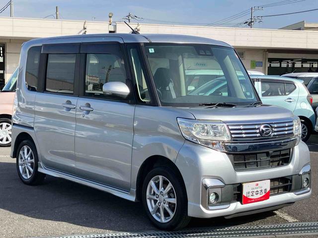 タントカスタムＸ　ＳＡIIIナビ／ＴＶ／ＤＶＤ／ＢＴ／ＵＳＢ　ＬＥＤヘッドライト　オートライト　運転席シートヒーター　左側電動スライドドア　スマアシ　横滑り防止装置　キーフリーシステム　イモビライザー　盗難防止警報　アルミ（千葉県）の中古車