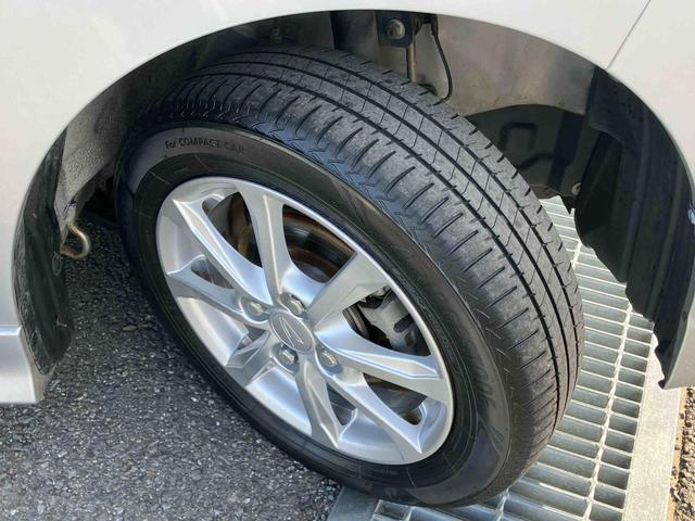 タントカスタムＸ　ＳＡIIIナビ／ＴＶ／ＤＶＤ／ＢＴ／ＵＳＢ　ＬＥＤヘッドライト　オートライト　運転席シートヒーター　左側電動スライドドア　スマアシ　横滑り防止装置　キーフリーシステム　イモビライザー　盗難防止警報　アルミ（千葉県）の中古車