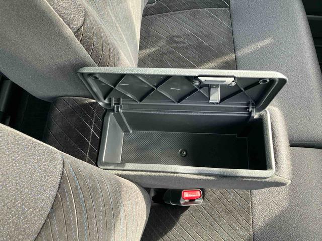 タントカスタムＸ　ＳＡIIIナビ／ＴＶ／ＤＶＤ／ＢＴ／ＵＳＢ　ＬＥＤヘッドライト　オートライト　運転席シートヒーター　左側電動スライドドア　スマアシ　横滑り防止装置　キーフリーシステム　イモビライザー　盗難防止警報　アルミ（千葉県）の中古車