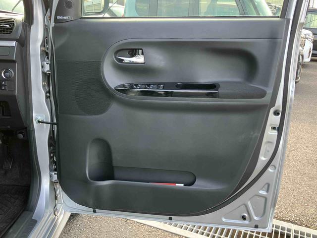 タントカスタムＸ　ＳＡIIIナビ／ＴＶ／ＤＶＤ／ＢＴ／ＵＳＢ　ＬＥＤヘッドライト　オートライト　運転席シートヒーター　左側電動スライドドア　スマアシ　横滑り防止装置　キーフリーシステム　イモビライザー　盗難防止警報　アルミ（千葉県）の中古車