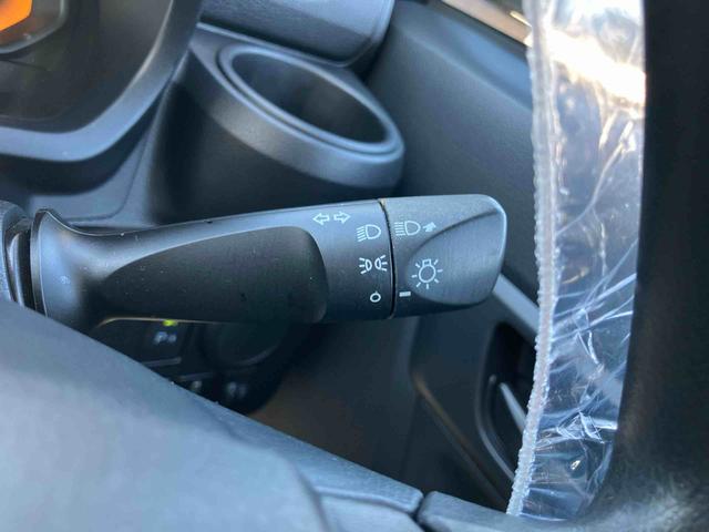 ミライースＬ　ＳＡIIIＣＤデッキ／キーレスエントリー／ホイールカバー／アイドリングストップ／スマートアシスト３／電動格納ミラー／カーペットマット／バイザー／コーナーセンサー（千葉県）の中古車