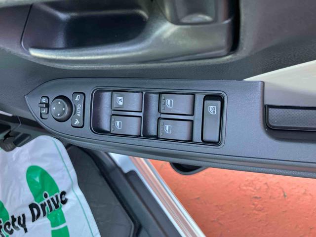 タントX衝突回避支援ブレーキ・コーナーセンサー・助手席側パワースライドドア・キーフリー・電動格納ミラー・パワーウィンドウ・オートエアコン・純正ホイールキャップ・エコアイドル・(千葉県)の中古車