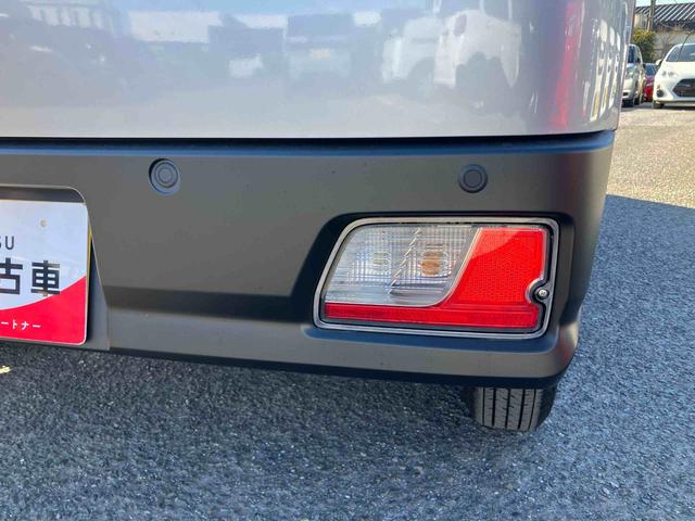 ハイゼットカーゴデラックス衝突被害軽減ブレーキ　誤発進抑制制御　横滑り防止装置　空転防止装置　ＡＢＳ　オートライト　オートハイビーム　前後コーナーセンサー　オーバーヘッドシェルフ　プライバシーガラス　キーレス　集中ドアロック（千葉県）の中古車