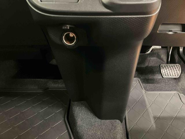 タントファンクロスターボ衝突回避支援システム　横滑り防止装置　アイドリングストップ　前後コーナーセンサー　前席シートヒーター　ホールド機能付き電動パーキングブレーキ　プッシュエンジンスタート　キーフリーシステム／（千葉県）の中古車