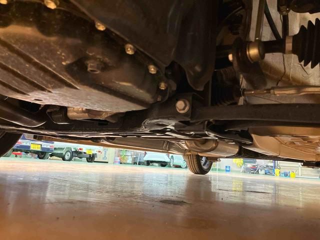 タントファンクロスターボ衝突回避支援システム　横滑り防止装置　アイドリングストップ　前後コーナーセンサー　前席シートヒーター　ホールド機能付き電動パーキングブレーキ　プッシュエンジンスタート　キーフリーシステム／（千葉県）の中古車