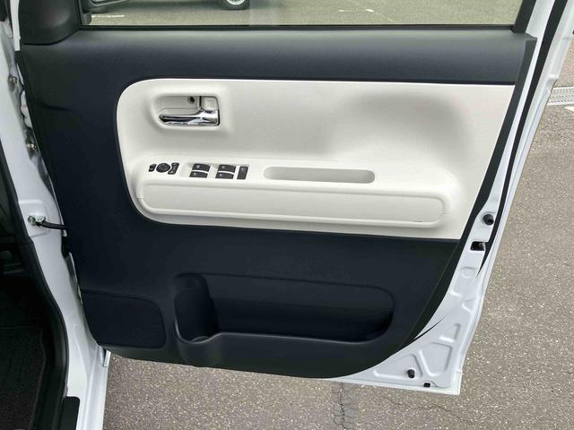 ムーヴキャンバスストライプスＧバックカメラ　ＬＥＤヘッドライト　オートライト　オートハイビーム　スマアシ　前後コーナーセンサー　両側電動スライド　シートヒーター　電動駐車ブレーキ　ホッとカップホルダー　置き楽ＢＯＸ　キーフリー（千葉県）の中古車