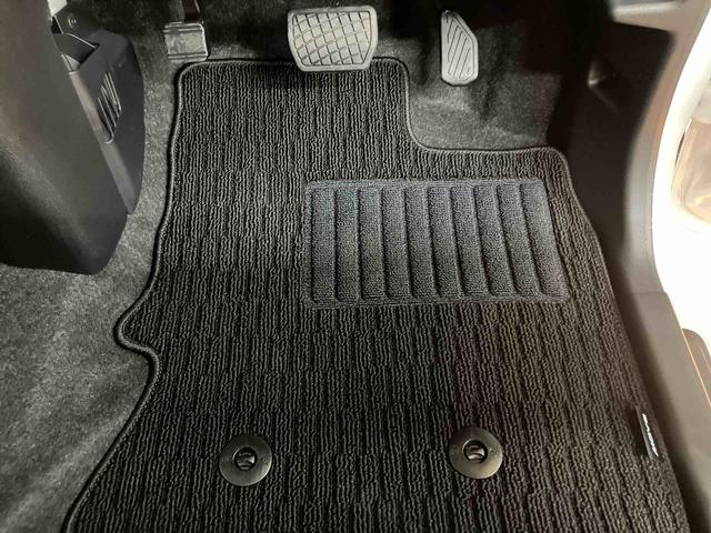 ムーヴＸ衝突回避支援システム　横滑り防止装置　アイドリングストップ　オートライト　オートハイビーム　ＬＥＤヘッドライト　前後コーナーセンサー　バニティーミラー付き左右サンバイザー　左側電動スライドドア（千葉県）の中古車