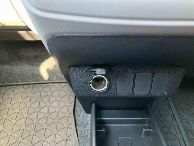 ミライースＸ　ＳＡIIIスマアシ　ＬＥＤヘッドランプ　オートライト　オートハイビーム　前後コーナーセンサー　スモークガラス　デジタルメーター　サイドレバー式駐車ブレーキ　電動格納ドアミラー　キーレスエントリー　盗難防止警報（千葉県）の中古車