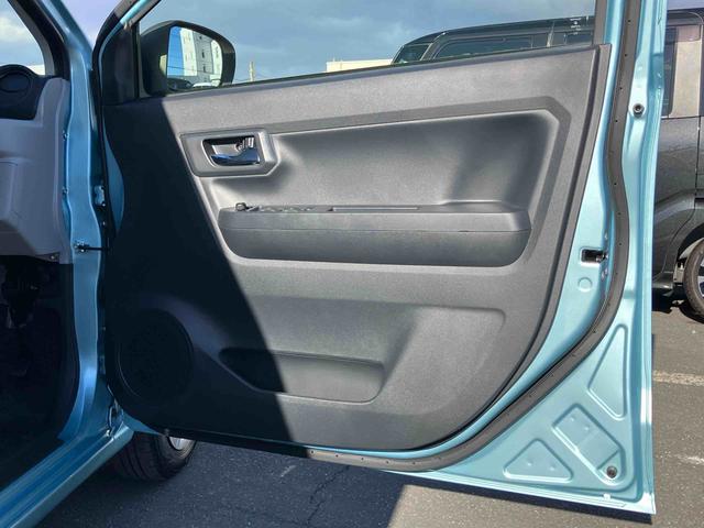 ミライースＸ　ＳＡIIIスマアシ　ＬＥＤヘッドランプ　オートライト　オートハイビーム　前後コーナーセンサー　スモークガラス　デジタルメーター　サイドレバー式駐車ブレーキ　電動格納ドアミラー　キーレスエントリー　盗難防止警報（千葉県）の中古車