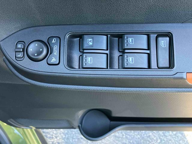 タントファンクロスターボターボ　バックカメラ　ルーフレール　両側電動スライドドア　ＬＥＤヘッドライト　オートライト　シートヒーター　スマアシ　前後コーナーセンサー　電動駐車ブレーキ　キーフリー　盗難防止警報　アルミホイール（千葉県）の中古車