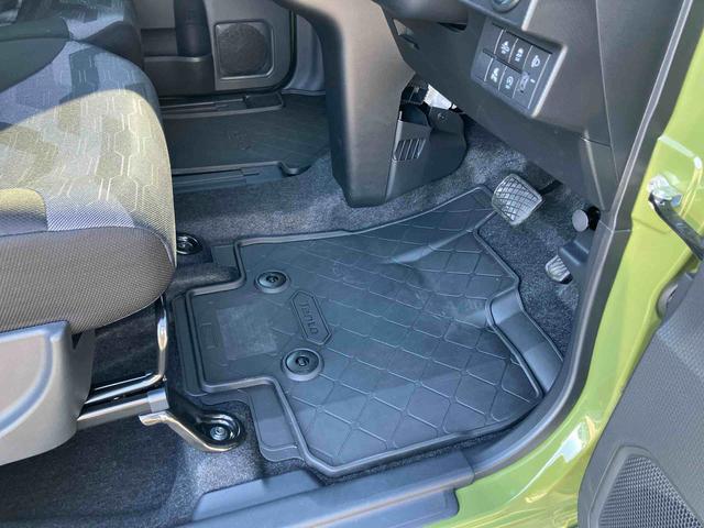 タントファンクロスターボターボ　バックカメラ　ルーフレール　両側電動スライドドア　ＬＥＤヘッドライト　オートライト　シートヒーター　スマアシ　前後コーナーセンサー　電動駐車ブレーキ　キーフリー　盗難防止警報　アルミホイール（千葉県）の中古車