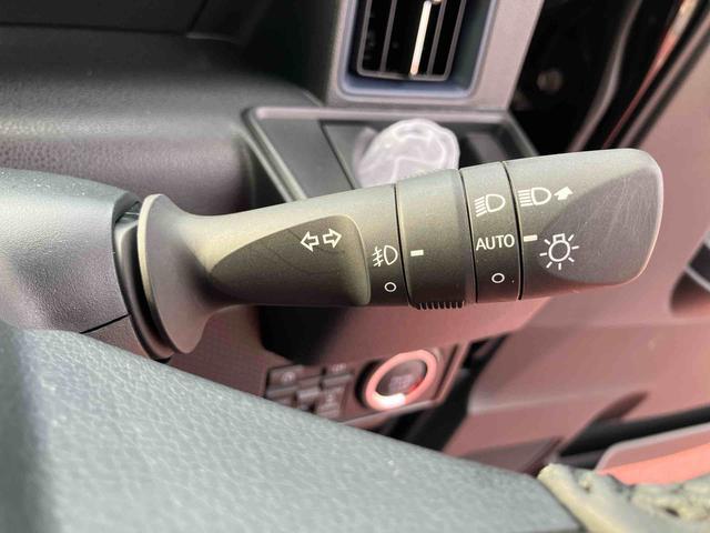 タントカスタムＲＳ純正メモリーナビ　ナビ連動純正ドライブレコーダー　純正ビルトイン型ＥＴＣ　両側電動スライドドア　ターボ車　衝突回避支援ブレーキ　誤発進抑制装置　アイドリングストップ　スマートキー　オートライト（千葉県）の中古車