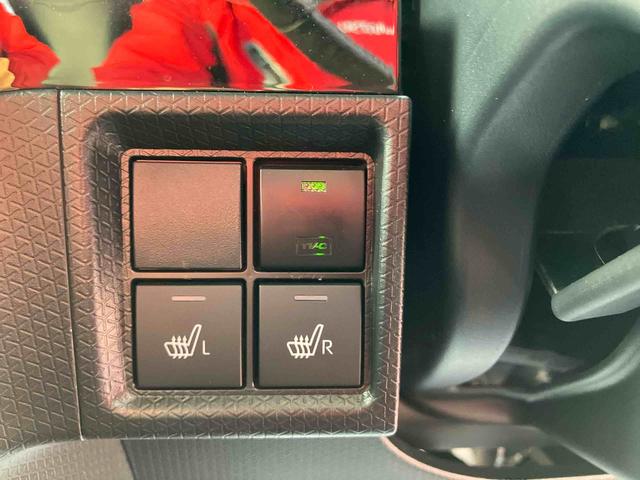 タントカスタムＲＳ純正メモリーナビ　ナビ連動純正ドライブレコーダー　純正ビルトイン型ＥＴＣ　両側電動スライドドア　ターボ車　衝突回避支援ブレーキ　誤発進抑制装置　アイドリングストップ　スマートキー　オートライト（千葉県）の中古車