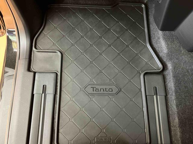 タントカスタムＲＳ衝突回避支援システム　横滑り防止装置　アイドリングストップ　前後コーナーセンサー　前席シートヒーター　ホールド機能付き電動パーキングブレーキ　プッシュエンジンスタート　キーフリーシステム（千葉県）の中古車