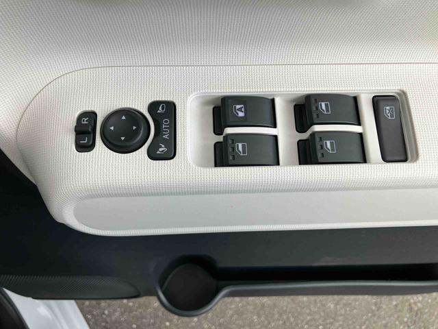 ムーヴキャンバスストライプスＧターボターボ　Ｂカメラ　全車速追従クルコン　ＬＥＤヘッドライト　オートライト　コーナーセンサー　両側電動スライド　シートヒーター　電動駐車ブレーキ　ホッとカップホルダー　置き楽ＢＯＸ　キーフリー　ステリモ（千葉県）の中古車