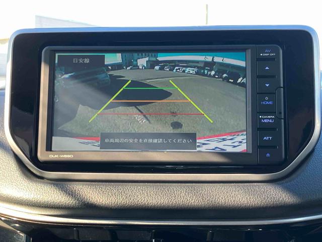 ムーヴＸリミテッドII　ＳＡIIIキーフリー（リモコンエンジンスターター付）　ＣＤ／ＢＴ／ＵＳＢ／ＤＶＤ　バックカメラ　運転席シートヒーター　トップシェイドガラス　アルミ　ＬＥＤヘッドライト　オートライト　革巻きステアリング　ステリモ（千葉県）の中古車