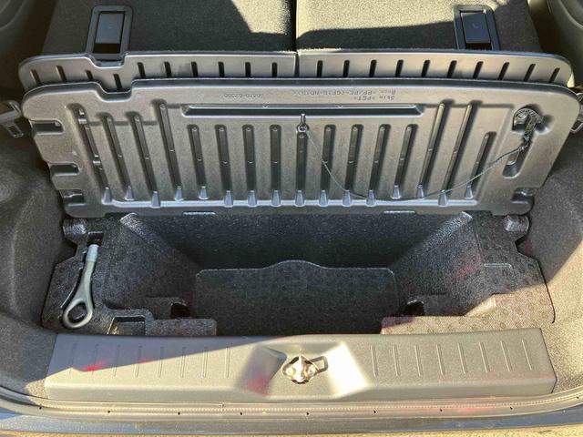 ムーヴＸリミテッドII　ＳＡIIIキーフリー（リモコンエンジンスターター付）　ＣＤ／ＢＴ／ＵＳＢ／ＤＶＤ　バックカメラ　運転席シートヒーター　トップシェイドガラス　アルミ　ＬＥＤヘッドライト　オートライト　革巻きステアリング　ステリモ（千葉県）の中古車