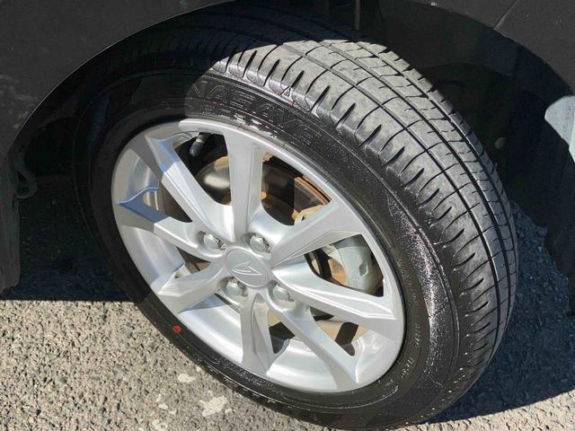 ムーヴＸリミテッドII　ＳＡIIIキーフリー（リモコンエンジンスターター付）　ＣＤ／ＢＴ／ＵＳＢ／ＤＶＤ　バックカメラ　運転席シートヒーター　トップシェイドガラス　アルミ　ＬＥＤヘッドライト　オートライト　革巻きステアリング　ステリモ（千葉県）の中古車